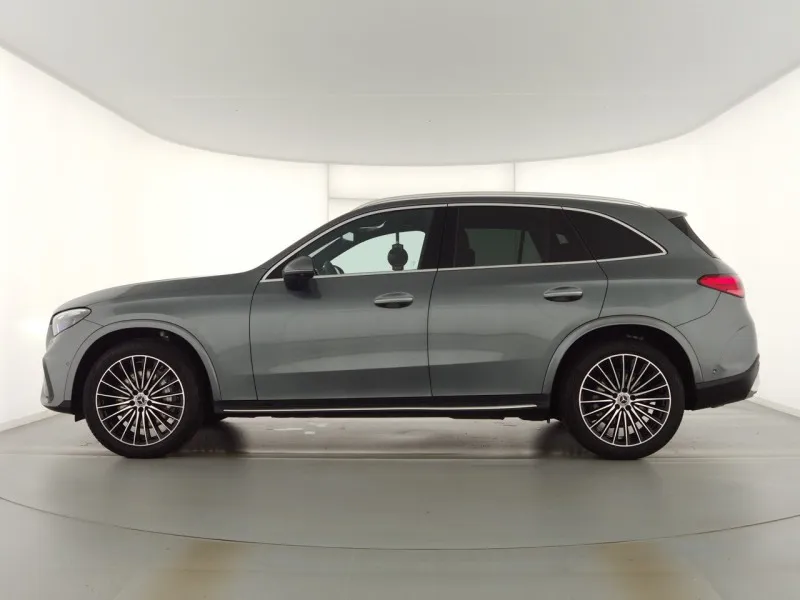 Mercedes-Benz GLC 300 4Matic =AMG Line= Carbon/Panorama Гаранция Image 3