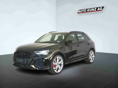 Audi RS Q3 2.5 TFSI quattro S-Tronic 