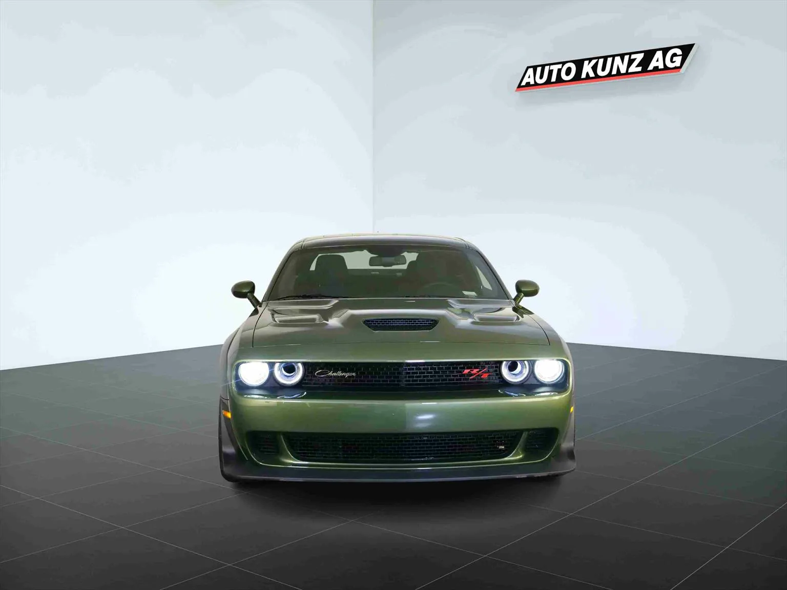 Dodge Challenger 392 6.4 V8 HEMI R/T Scat Pack Widebody  Image 3