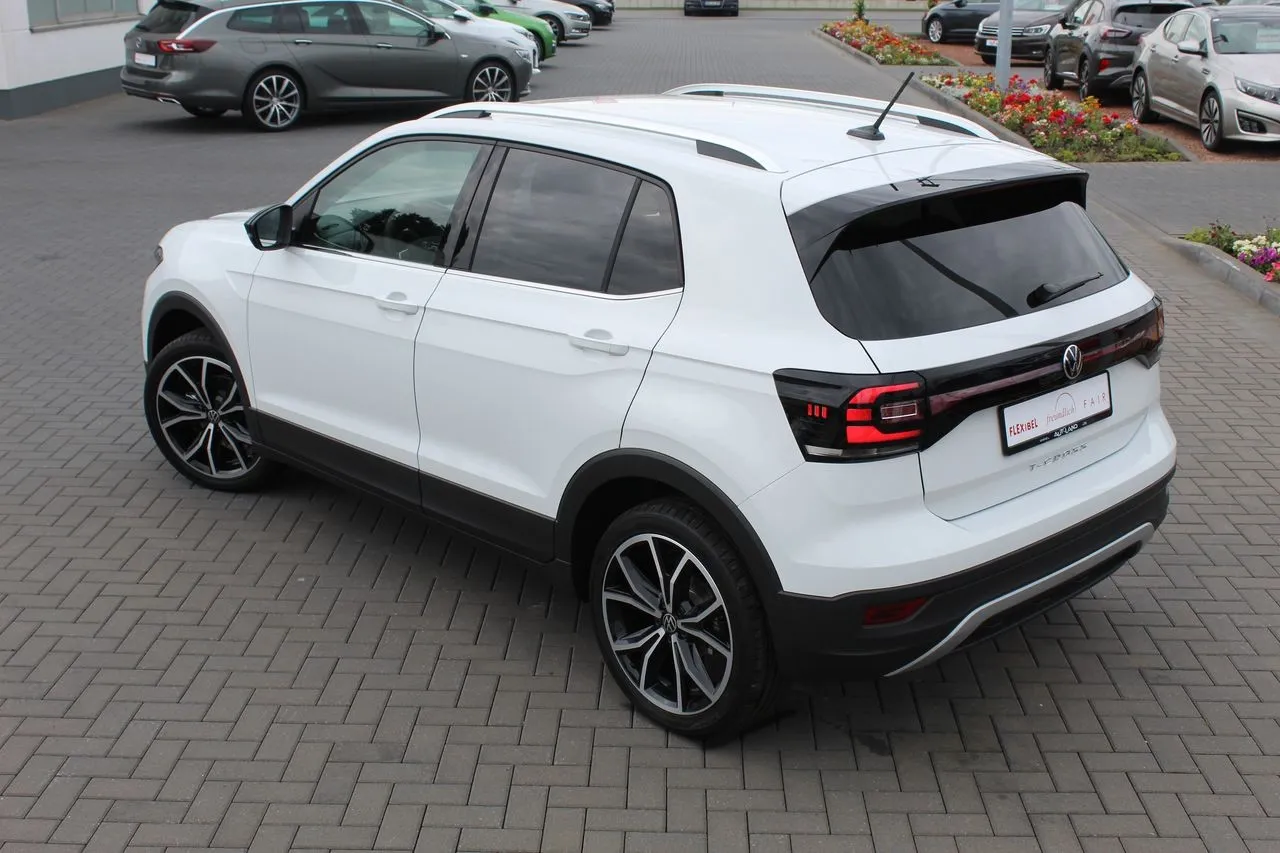 Volkswagen T-Cross 1.0 TSI DSG Navi...  Image 3