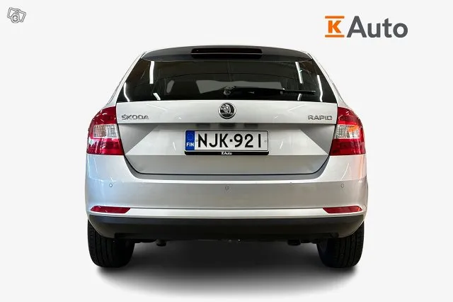 Skoda Rapid Spaceback 1,4 TSI Elegance DSG Autom. * Vakkari / Xenon / Parkkitutka * Image 3