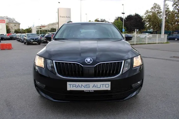 Škoda Octavia Combi 1.6 TDi DSG *NAVIGACIJA* Image 2