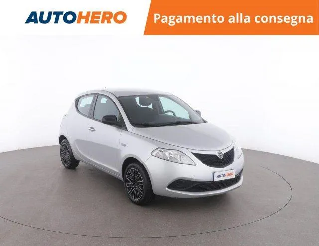 LANCIA Ypsilon 1.2 69 CV 5p. S&S Gold Image 6