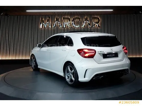 Mercedes-Benz A A 180 d AMG Image 4